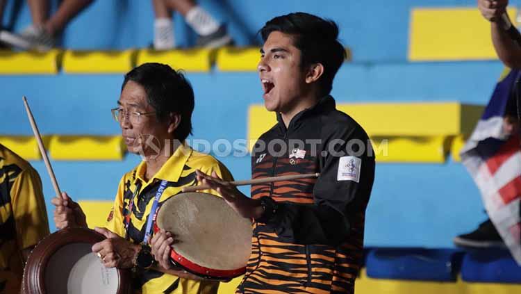 Pertandingan pun berjalan lebih ketat hingga skor 19-19. Namun sayang, pasangan Malaysia bisa mencapai match point terlebih dahulu. Alhasil, Malaysia sukses menang di set terakhir dengan skor 21-19 dan mengunci tiket di babak final.