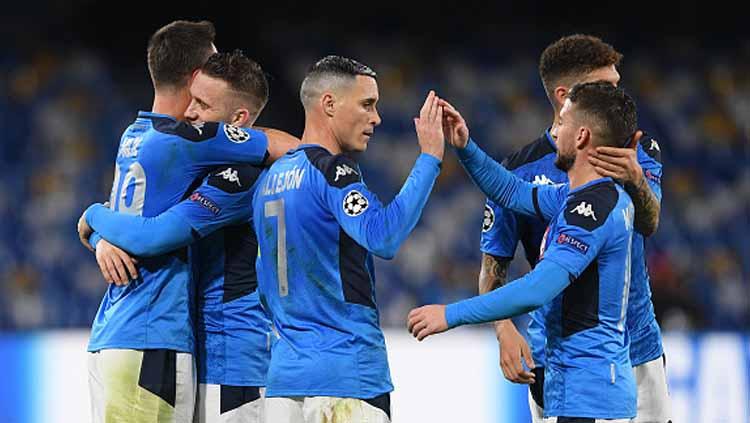Selebrasi para pemain Napoli usai benamkan Genk di Liga Champions 2019-2020