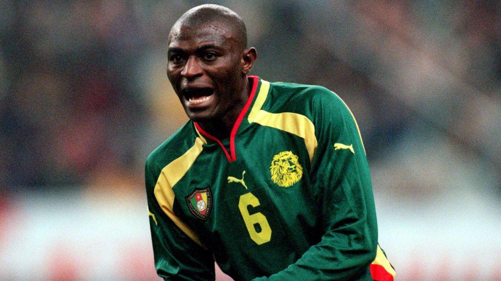 Pierre Njanka, mantan pemain Timnas Kamerun yang pernah merumput di Indonesia - INDOSPORT