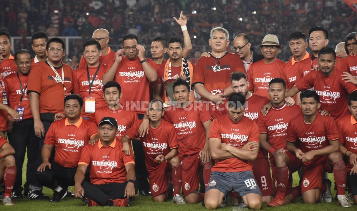 Momen perpisahan Bambang Pamungkas dengan Persija Jakarta di SUGBK Copyright: Herry Ibrahim/INDOSPORT