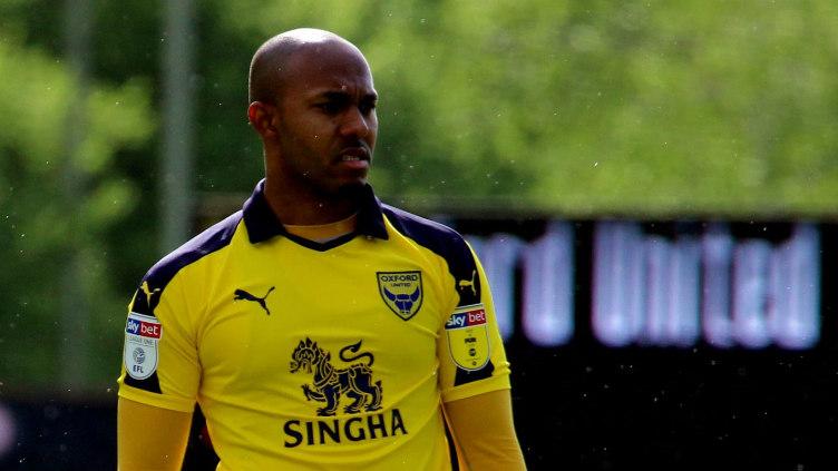 Rob Hall, pemain Oxford United Copyright: https://www.oufc.co.uk/