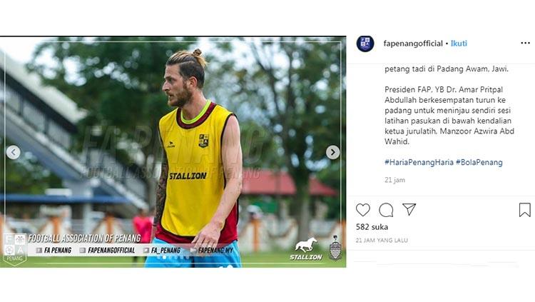 Eks PSM dan Persija Steven Paulle diketahui tengah berlatih bersama Penang FA (Malaysia). Copyright: Instagram/@fapenangofficial