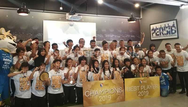 Persib Bandung Putri melawan Arema FC Women jadi laga pembuka Piala Gubernur DKI Jakarta. Foto: Arif Rahman/INDOSPORT.