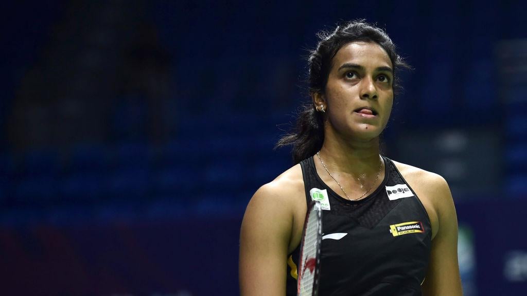 PV Sindhu dan Saina Nehwal mengalami nasib berbeda di India Open 2023. Foto: VCG/VCG via Getty Images. - INDOSPORT