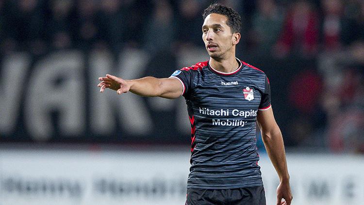 Tom Hiariej, Gelandang Berdarah Maluku yang Kembali Bersinar di Belanda.