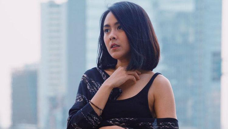 Netizen tak berhenti dibuat kagum saat selebgram sekaligus istri dari Marcell Darwin yakni Nabila Faisal makin mahir melakukan olahraga jump rope. - INDOSPORT