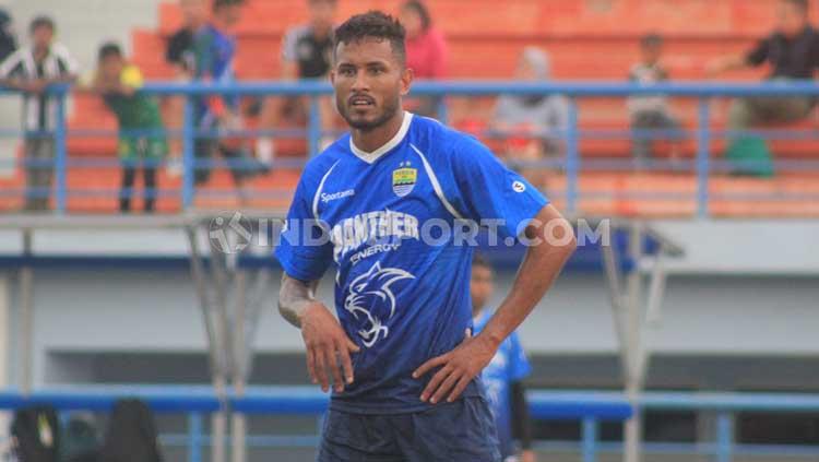 Menjalani trial di Persib Bandung, Wander Luiz punya pengalaman memperkuat klub Vietnam, Becamex Binh Duong.
