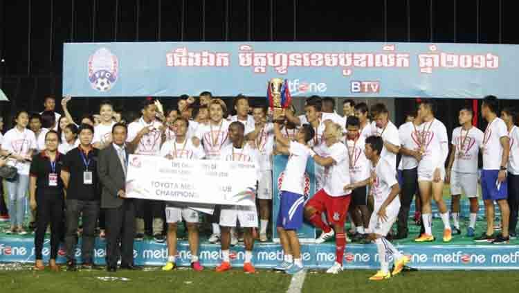 Skuat Boeung Ket FC saat menjadi juara. Copyright: Boeung Ket FC