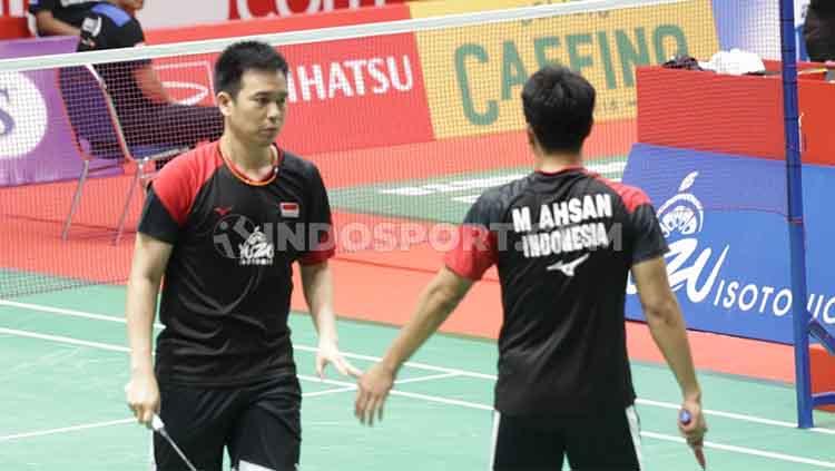 Terus-terusan dinyatakan fault oleh servis line judge, begini protes keras yang dilayangkan oleh pebulutangkis ganda putra Mohammad Ahsan.