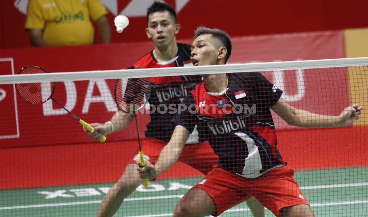 Ganda Putra Indonesia, Fajar Alfian/Muhammad Rian Ardianto vs Mohammad Ahsan/Hendra Setiawan di Indonesia Masters 2020. Copyright: Herry Ibrahim/INDOSPORT