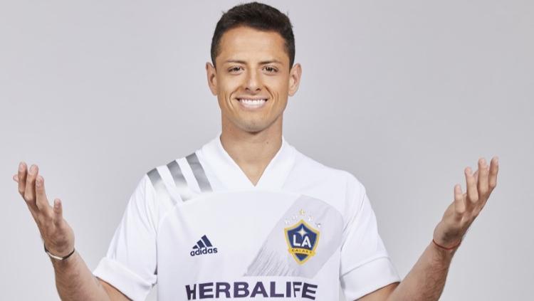 Mengalami banyak tekanan di Major League Soccer (MLS), Javier ‘Chicharito’ Hernandez buka-bukaan terkait hubungannya dengan Sarah Kohan. - INDOSPORT