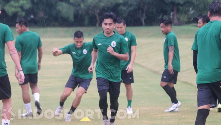 Fitra Ridwan jadi salah satu pemain baru yang didatangkan PSS Sleman untuk menghadapi Liga 1 2020. - INDOSPORT