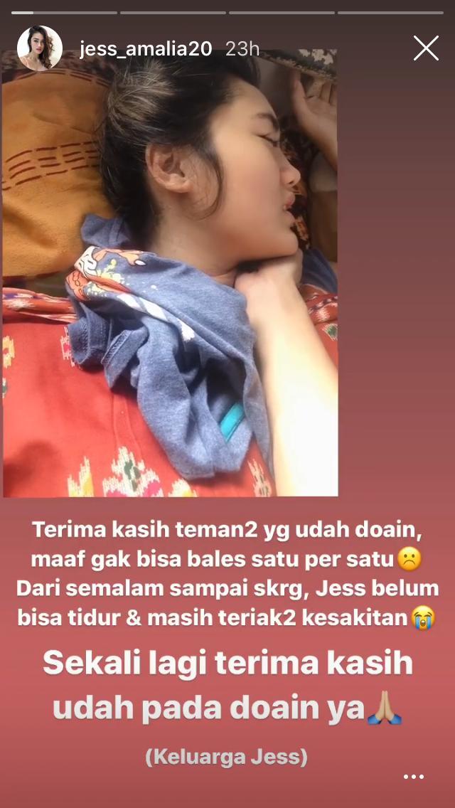 Jess Amalia sampai teriak kesakitan karena kakinya patah. Copyright: Instagram Jess Amalia