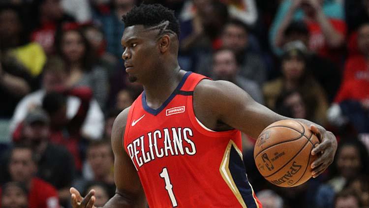Rookie milik New Orleans Pelicans, Zion Williamson dikabarkan telah meninggalkan area gelembung NBA di Disney World Orlando. - INDOSPORT