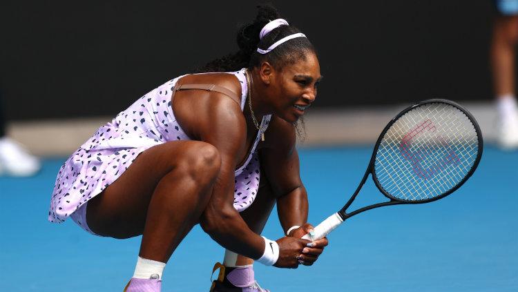 Serena Williams takluk dari Wang Qiang di hari kelima turnamen tenis Australia Terbuka 2020.