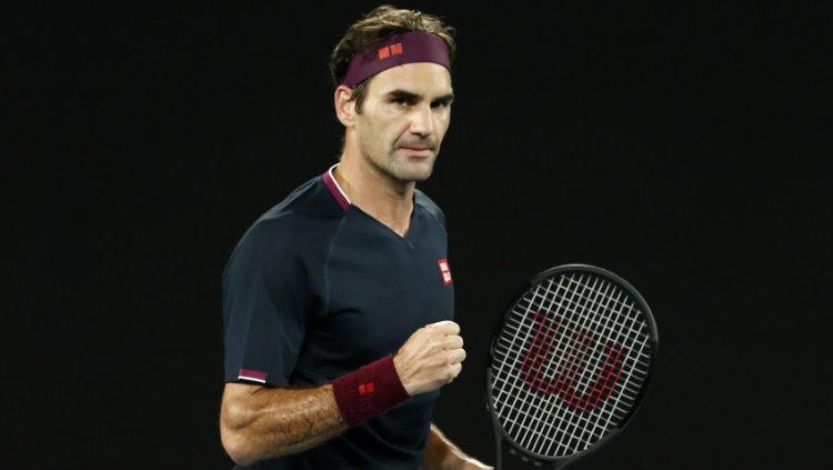 Roger Federer mengalahkan John Millman di babak ketiga Australia Terbuka 2020.