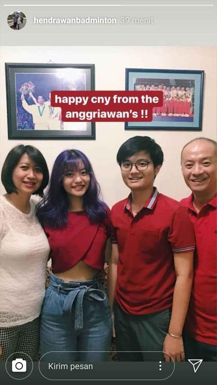 Hendrawan merayakan Imlek bersama keluarganya. Copyright: Instagram @hendrawanbadminton