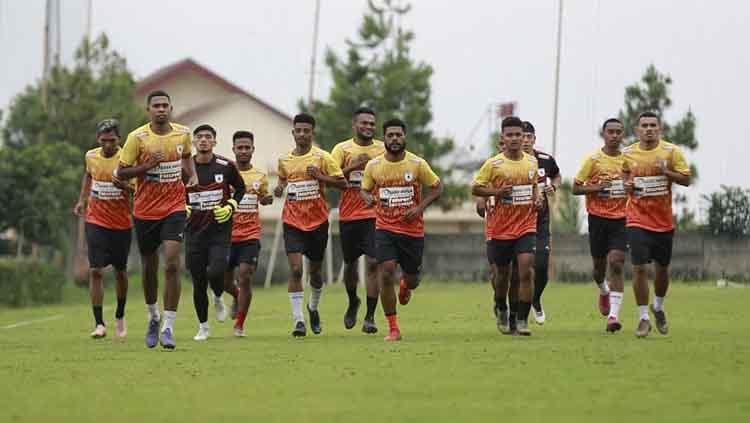 Latihan skuat Persipura Jayapura di Malang. - INDOSPORT
