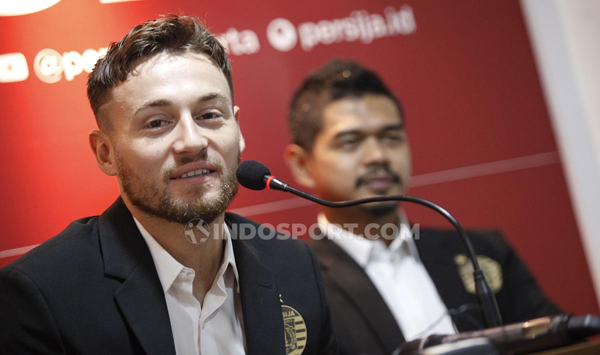 Perkenalan secara resmi, Marc Anthony Klok sebagai pemain Persija Jakarta.