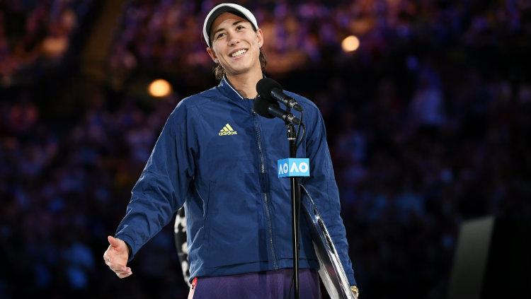 Garbine Muguruza memberikan speech saat menjadi runner up Australia Terbuka 2020.