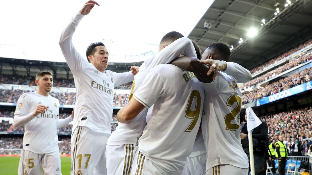 Real Madrid nampaknya bakal kian kacau usai Zinedine Zidane enggan melirik para generasi penerus seharaga Rp2,5 triliun sepanjang LaLiga Spanyol. - INDOSPORT