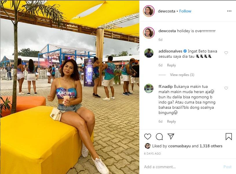 Postingan istri Beto Goncalves, Dewi Costa, yang mendapatkan komentar dari Addison Alves Copyright: Instagram Dewi Costa