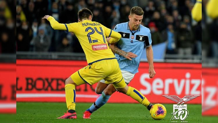 Aksi pemain di laga Serie A Liga Italia Lazio vs Verona yang berujung tanpa gol, Kamis (06/02/20).