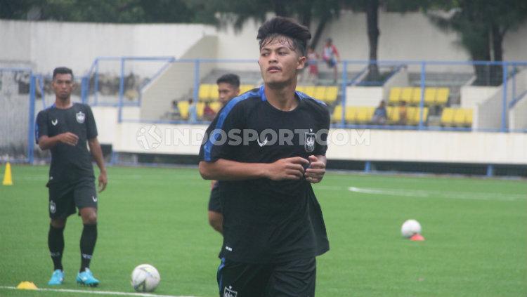 Berikut top 5 news Indosport, Jumat (07/01/22). Alfeandra Dewangga berpotensi jadi rekan setim Balotelli jika jadi pindah ke klub Liga Korea, Jeonnam Dragons.