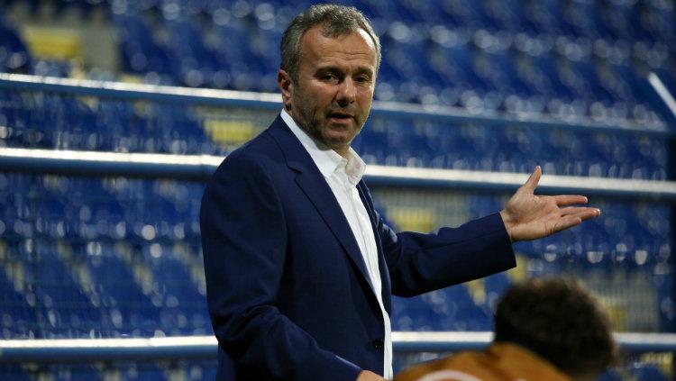 Legenda sepak bola AC Milan, Dejan Savicevic, secara terang-terangan menyalahkan para pemain atas keterpurukan raksasa Serie A Liga Italia tersebut.