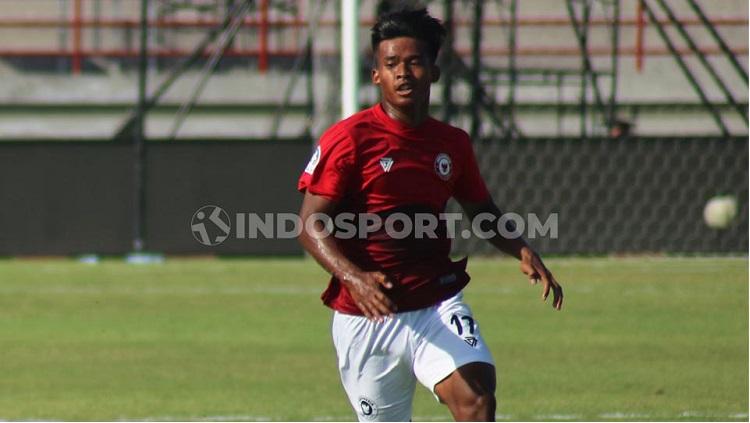 Irfan Jauhari saat tampil di Bali U-20 International Cup 2019 lalu. Foto : Nofik Lukman Hakim