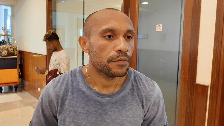 Bek sayap anyar PSM Makassar untuk Liga 1 2020, Roni Beroperay.