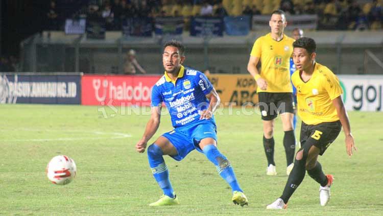 Omid Nazari saat masih berseragam persib Bandung.