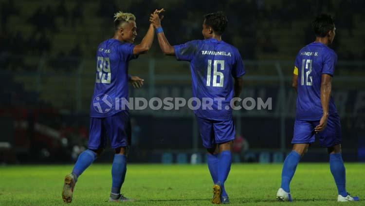 Prediksi pertandingan Piala Gubernur Jatim 2020 Arema FC vs Persela Lamongan, memperlihatkan ambisi Mario Gomez untuk meraih kemenangan keduanya.