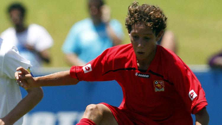 Putra asli Papua Nugini David Eric Browne tampaknya bakal berduel dengan top skor PSM Makassar di Piala AFC 2019 Eero Markkanen.