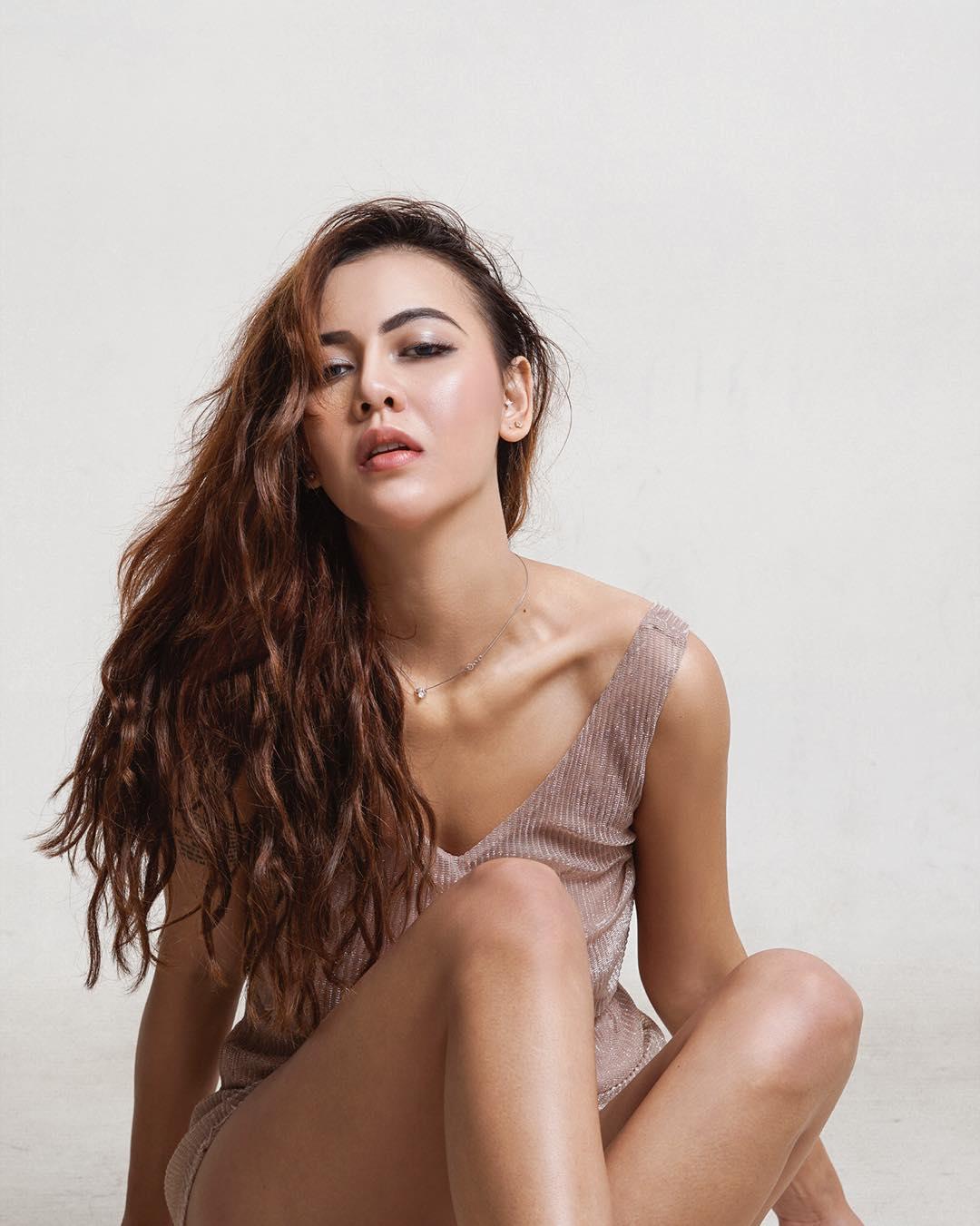 Ratu Rizky Nabila, calon istri pemain Persija Alfath Fathier Copyright: instagram.com/raturn