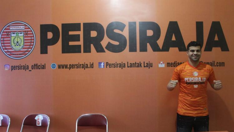 Liga 1 Libur, Pemain Asing Persiraja Ini Pilih Tetap di Indonesia. - INDOSPORT