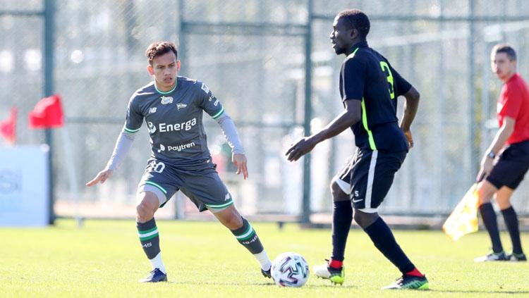 Pemain asal Indonesia milik Lechia Gdansk Egy Maulana Vikri.