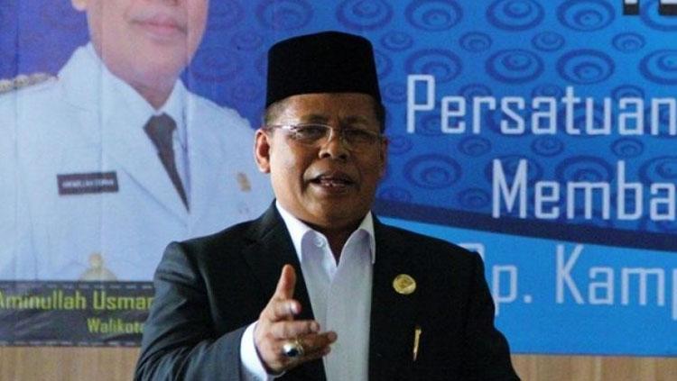 Wali Kota Banda Aceh Aminullah Usman yang juga membina Persiraja. Copyright: rri.co.id