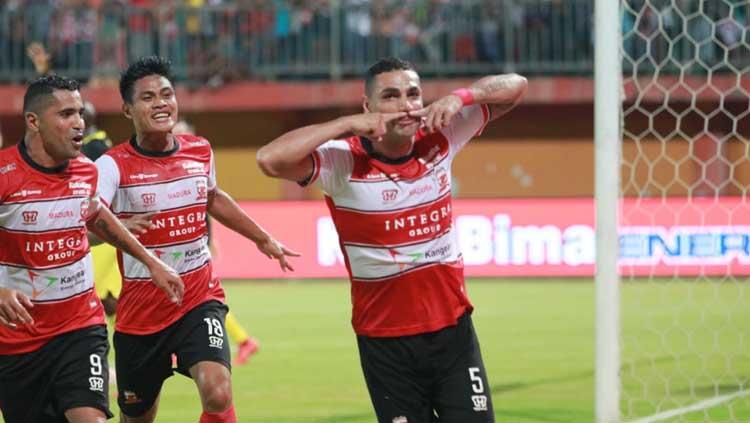 Selebrasi Jaimerson Da Silva, pemain Madura United.