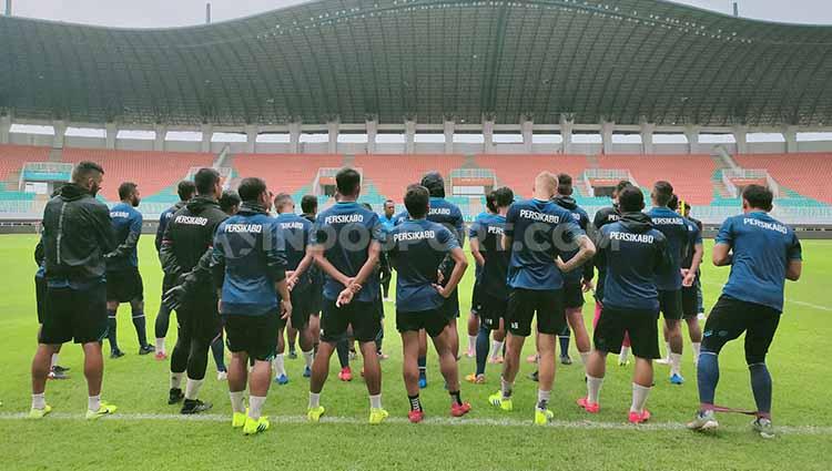 Skuat Arema FC saat akan menghadapi tuan rumah Tira Persikabo di Stadion Pakansari, Cibinong, Senin (02/03/20).