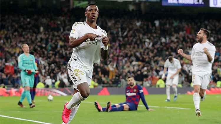 Vinicus Junior mencetak gol dalam kemenangan 2-0 Real Madrid atas Barcelona, Senin (03/03/20).