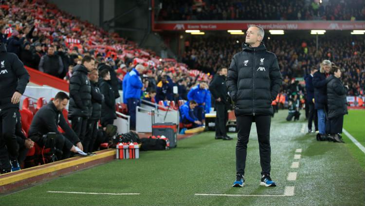 Pelatih Liverpool U-23, Neil Critchley, resmi hengkang jelang melawan Chelsea di Piala FA - INDOSPORT