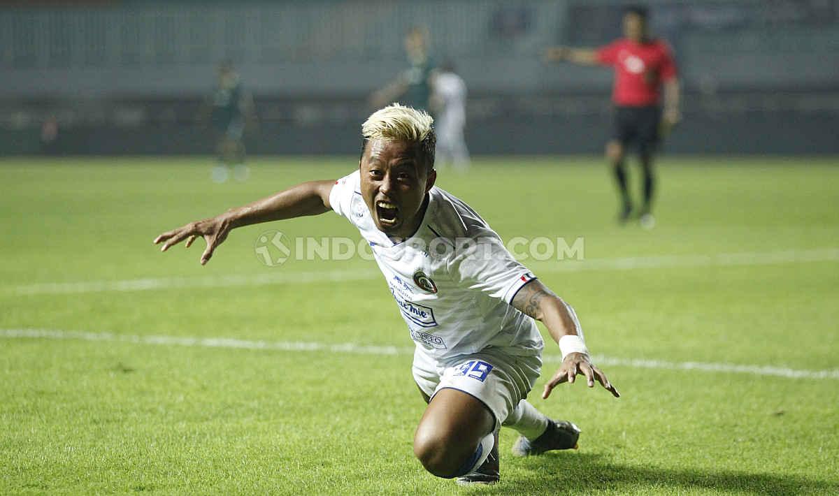 Selebrasi pemain Arema FC.