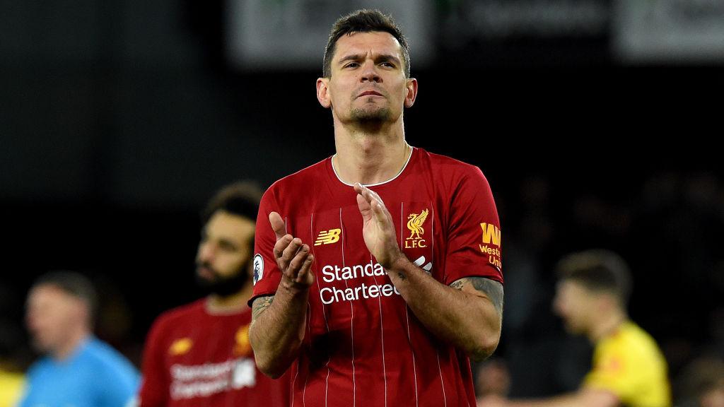 Liverpool resmi melepas Dejan Lovren ke Zenit St. Petersburg. Kini The Reds pun sedang mencari bek tengah untuk memperkuat lini belakang.