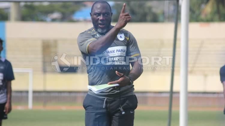 Pelatih klub Liga 1 Persipura Jayapura, Jacksen F Tiago.