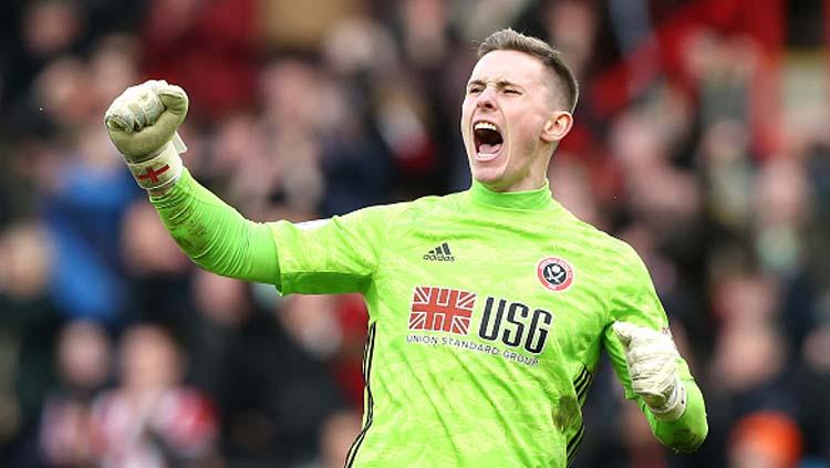 David De Gea tengah melakukan blunder dalam laga melawan Chelsea di Piala FA. Hal ini membuat Dean Henderson menjadi sosok yang pas untuk menggantikannya.