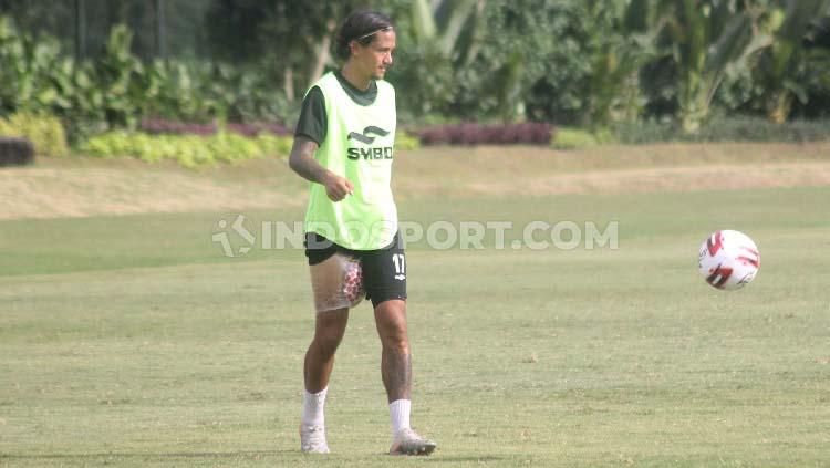 Irfan Bachdim Copyright: Ronald Seger Prabowo/INDOSPORT