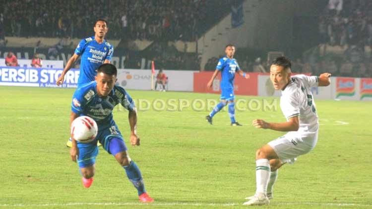 Persib Bandung tercatat tidak pernah menelan kekalahan sama sekali di setiap laga perdana era kompetisi Liga 1 bergulir dari 2017 lalu.