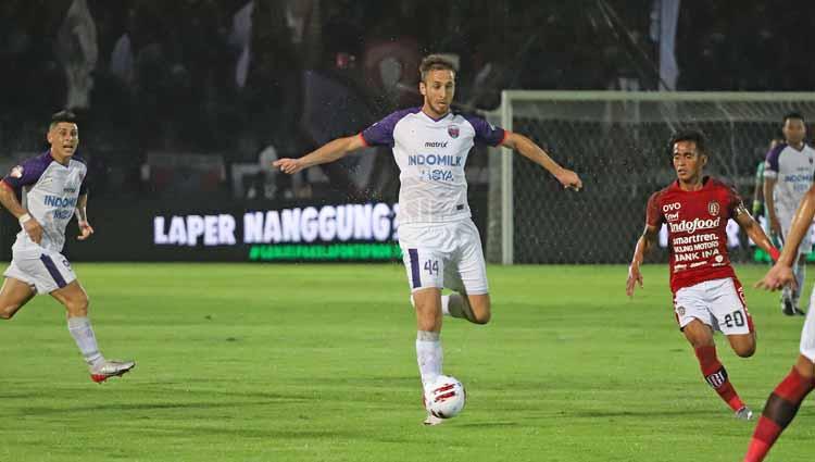 Jebolan Liga Champions milik Persita Tangerang yakni Eldar Hasanovic mengungkapkan kesannya selama lima bulan berada di Indonesia.