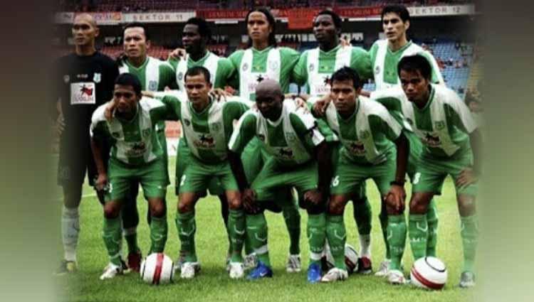 Skuat PSMS Medan saat menjadi runner-up Divisi Utama 2007. Copyright: Dok. Legimin Raharjo